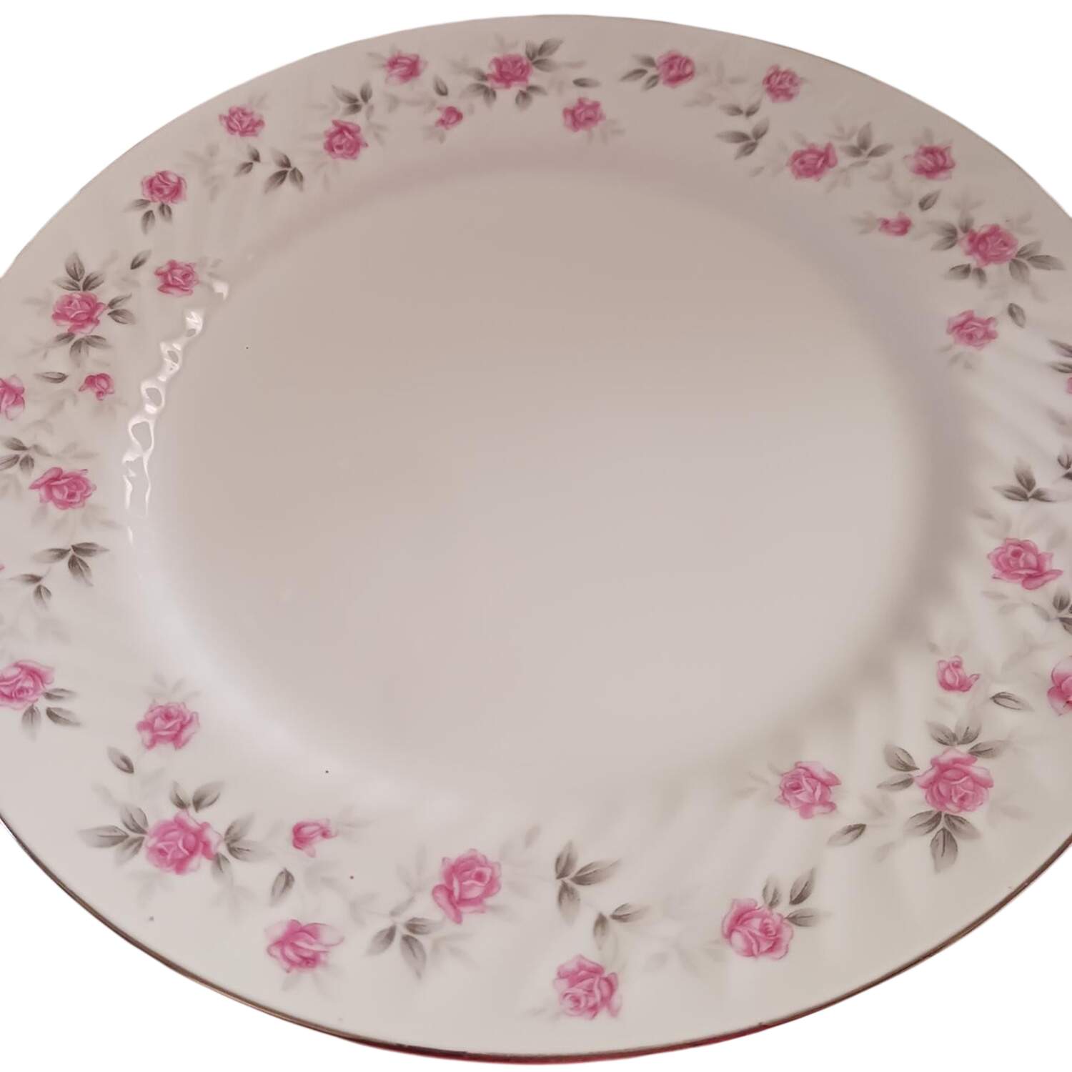 Garland Dinner Plate by Enkore-1