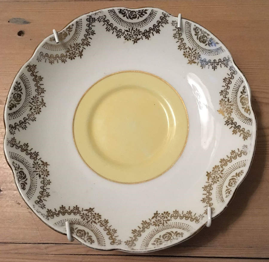 ENG85 Saucer by England-1