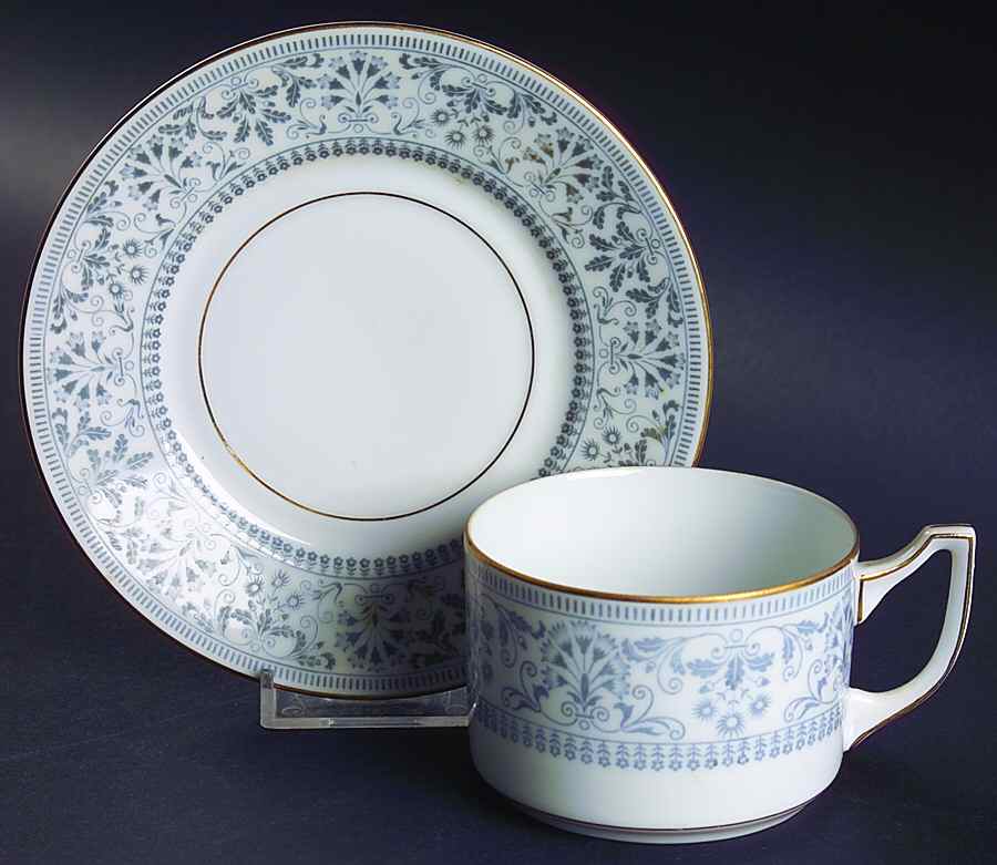 10575 Flat Cup & Saucer Set by Epiag-1
