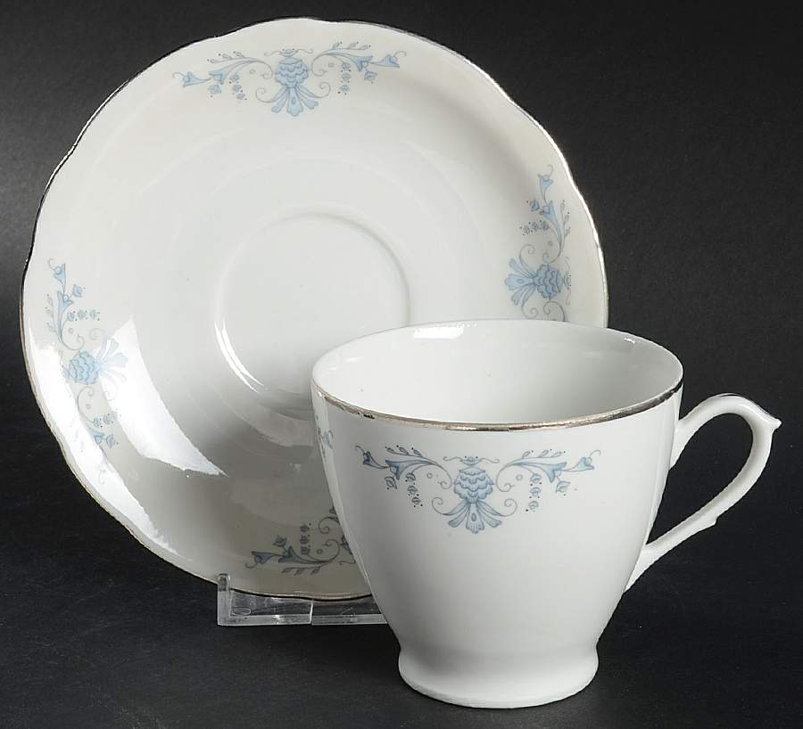 Regency Flat Cup & Saucer Set by Embassy (Poland)-1