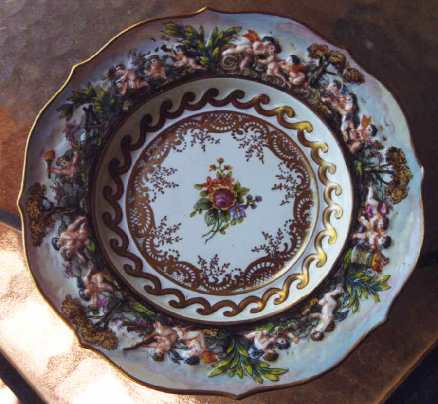 CJJ1 Dinner Plate by Capo-di-Monte (Italy)-1