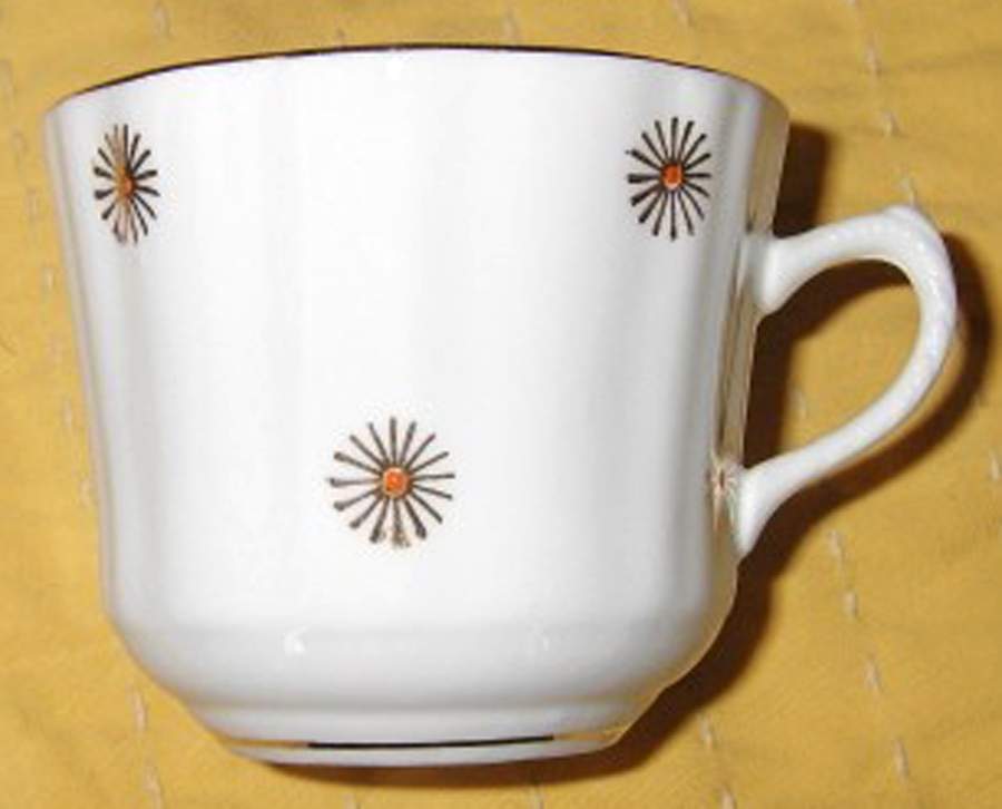 EZC3 Flat Cup by English Castle-1