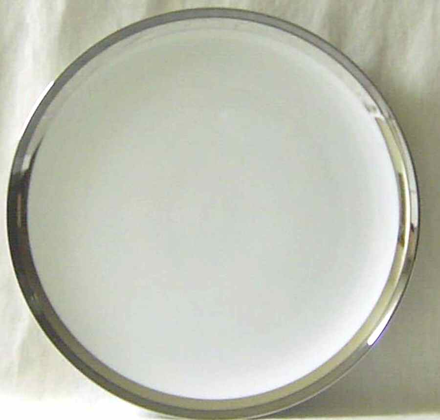 Park Avenue Dinner Plate by Empress (Japan)-1