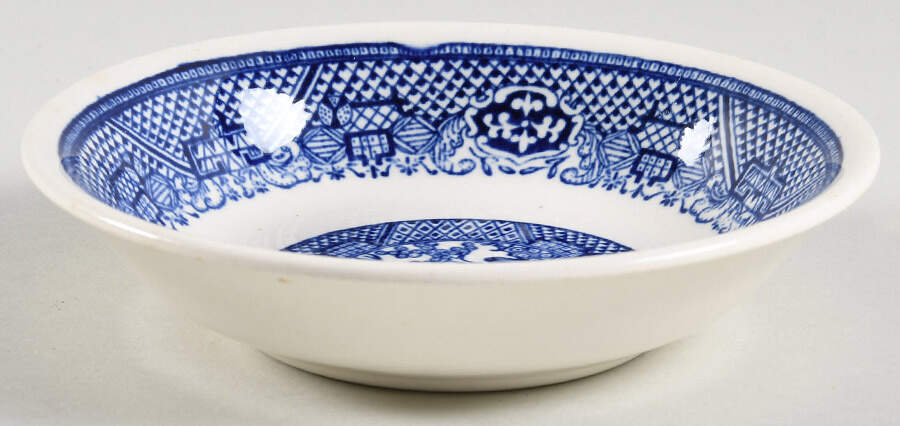 Blue Willow (Design Off Edge) Fruit/Dessert (Sauce) Bowl by English Ironstone Tableware-1