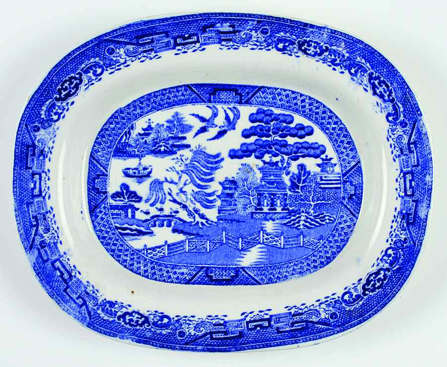Blue Willow 12" Oval Serving Platter by England-1