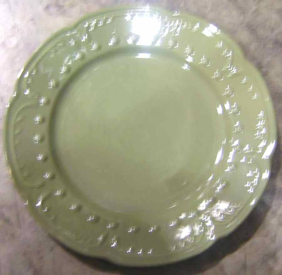Candice Collection Green Dinner Plate by Elegant Dining-1