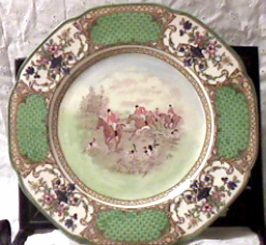 Olde English Hunting Scenes Dinner Plate by England-1