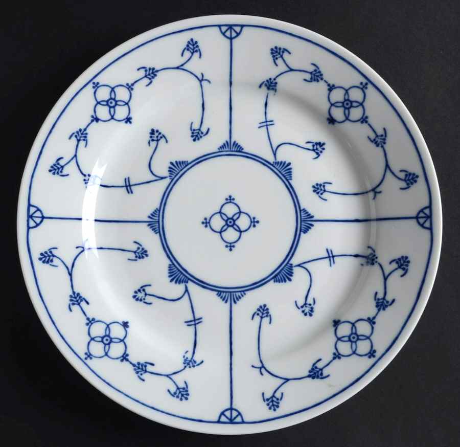 Blau Saks Dinner Plate by Jaeger-1