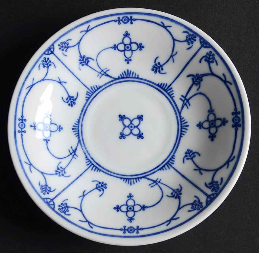 Blau Saks Saucer by Jaeger-1