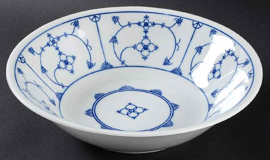 Blau Saks 9" Round Vegetable Bowl by Jaeger-1