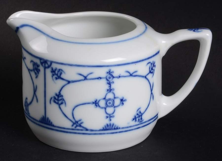 Blau Saks Creamer by Jaeger-1