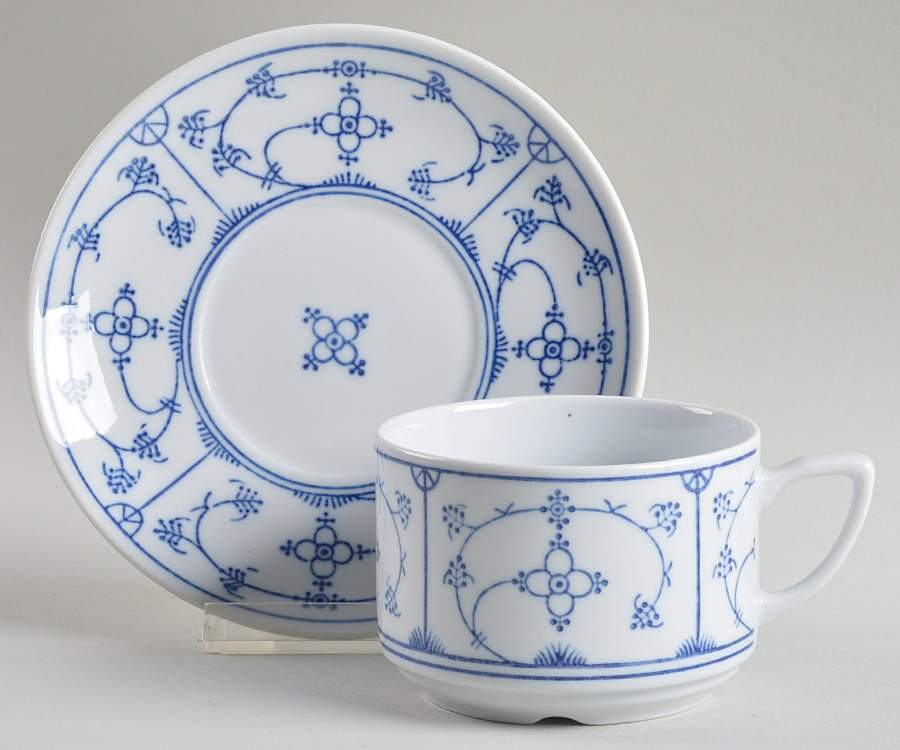 Blau Saks Flat Cup & Saucer Set by Jaeger-1