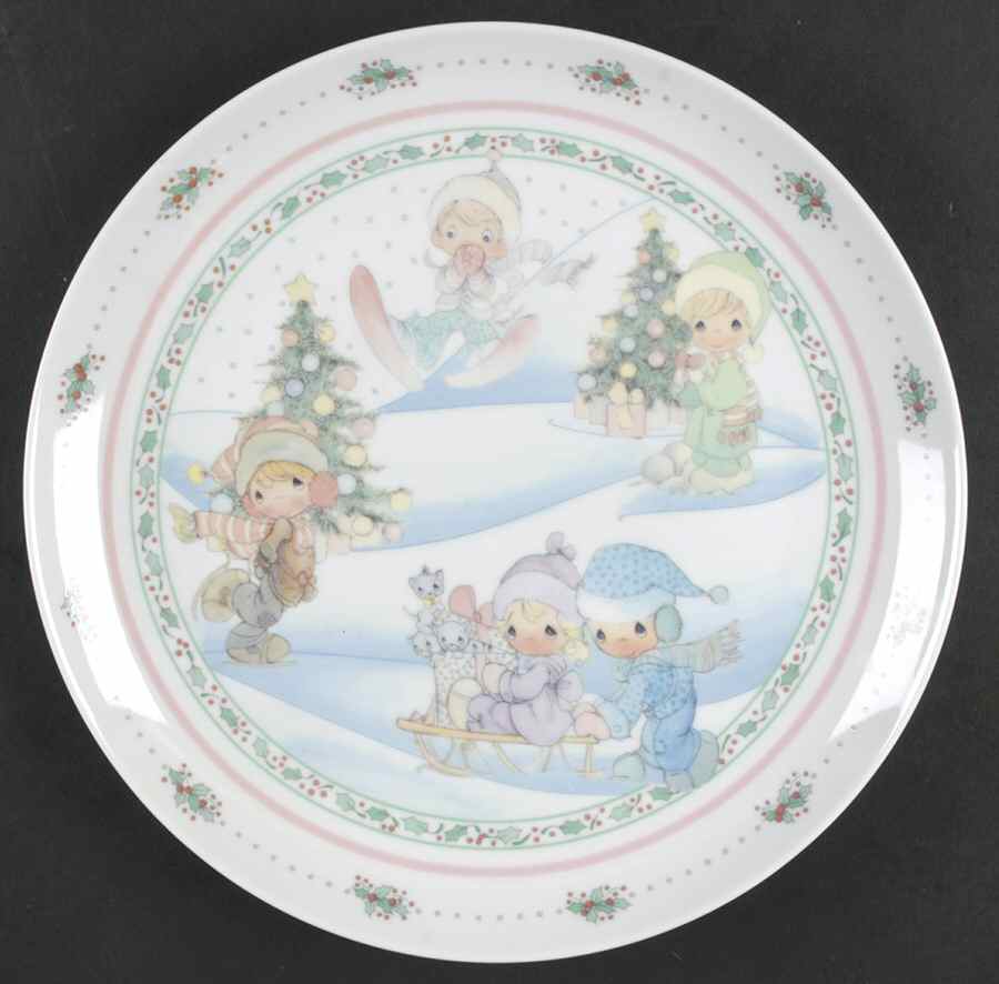 A Winter Wonderland Dinner Plate by Enesco-1