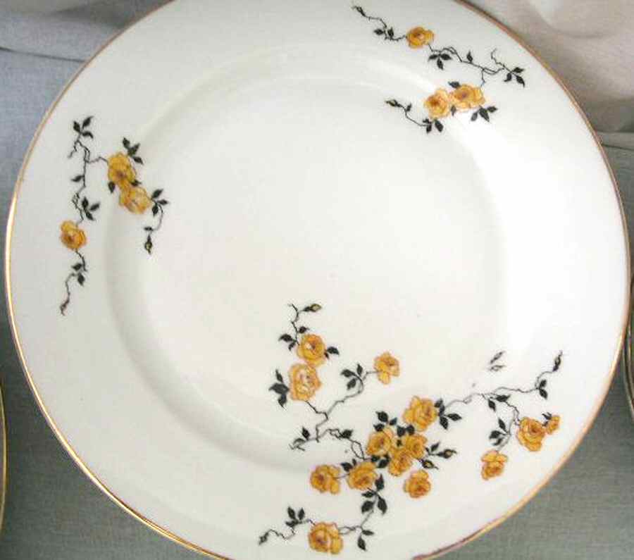 7458 Dinner Plate by E & A Muller-1
