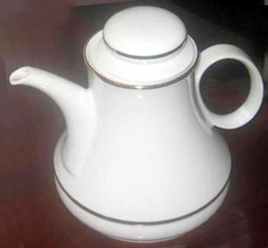 ESC235 Teapot & Lid by Eschenbach-1