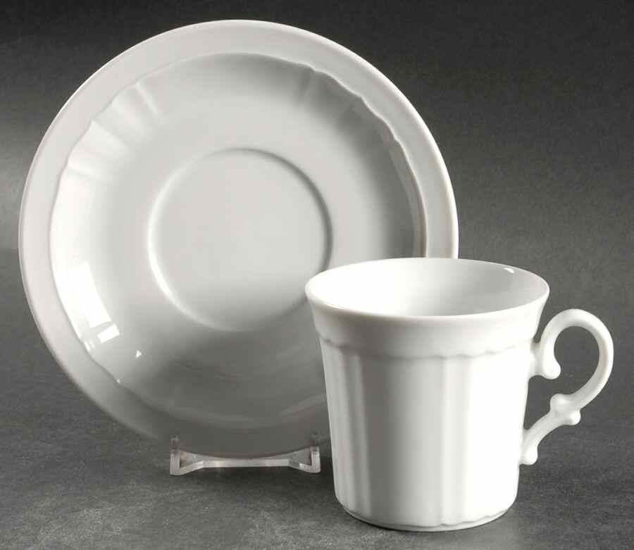 ESC237 Flat Cup & Saucer Set by Eschenbach-1