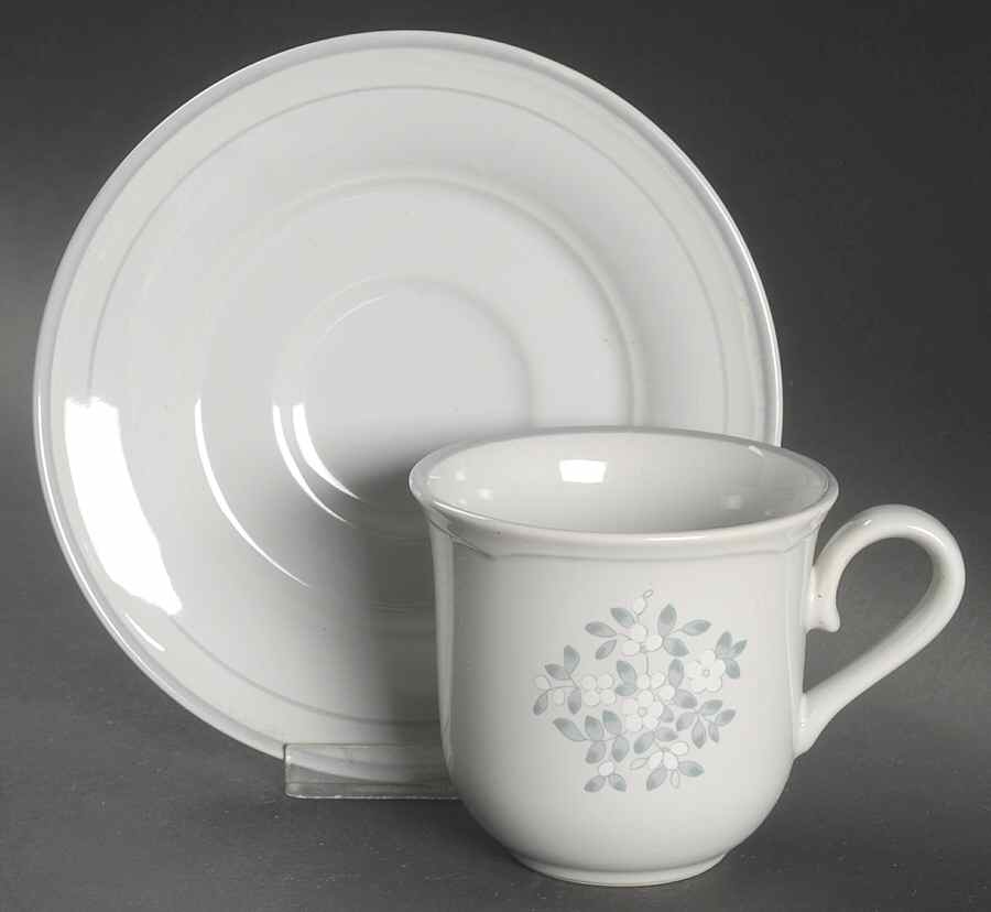 Forget-Me-Not Flat Cup & Saucer Set by Epoch-1
