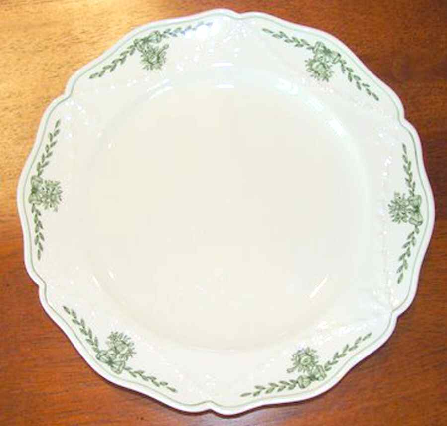 ESE35 Dinner Plate by Este-1
