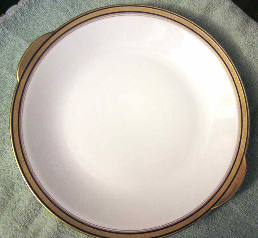 W4233 Handled Cake Plate by Eschenbach-1
