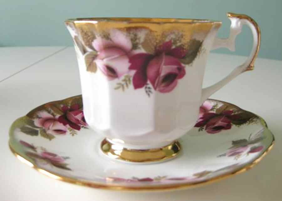 2462 Footed Cup & Saucer Set by Elizabethan-1