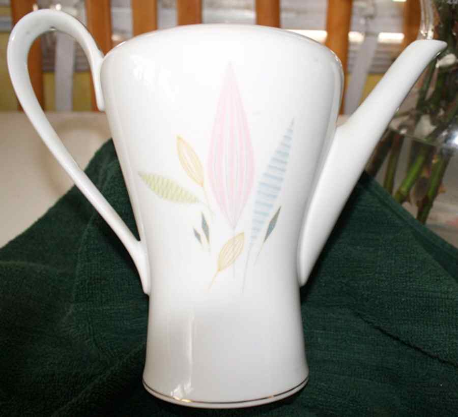 19863 Coffee Pot No Lid by Edelstein-1