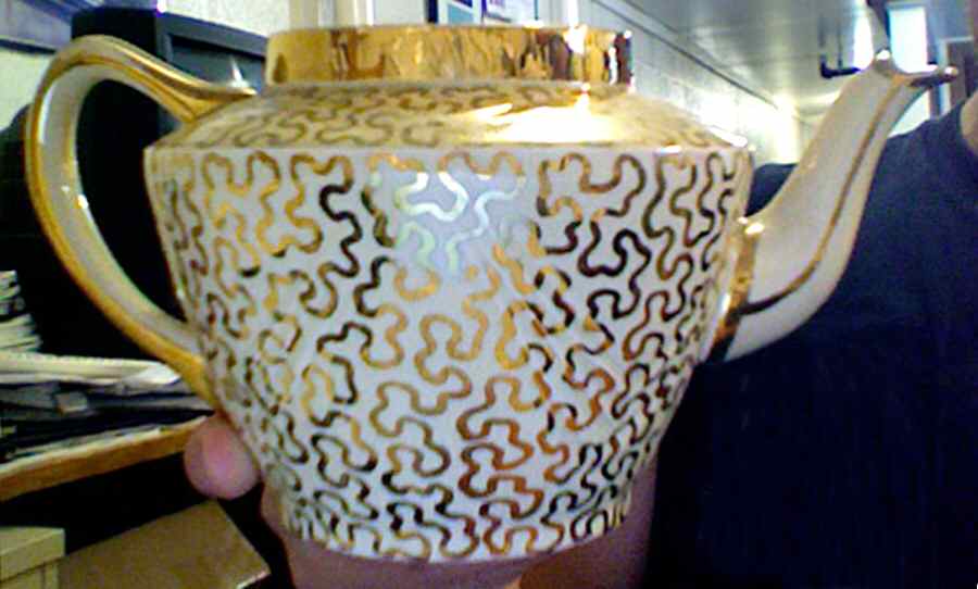 581Y Teapot No Lid by Sadler-1