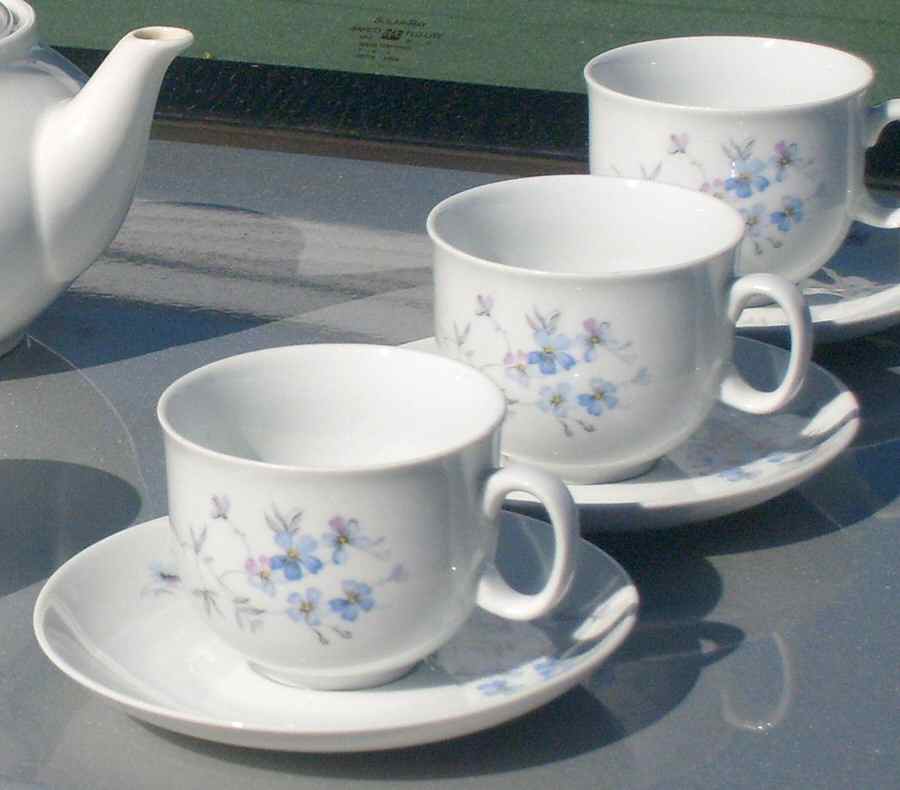 EPI378 Flat Cup & Saucer Set by Epiag-1