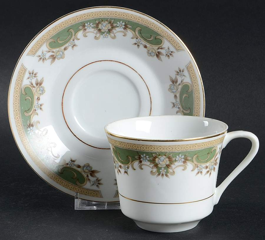 Alberta Flat Cup & Saucer Set by Everbrite (Japan)-1