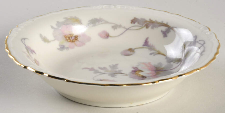 Pastelle (White Bkgrd, Scalloped) Fruit/Dessert (Sauce) Bowl by Epiag-1