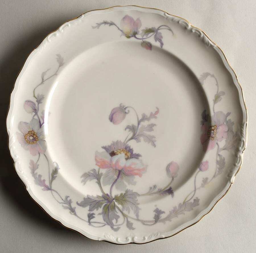 Pastelle (White Bkgrd, Scalloped) Dinner Plate by Epiag-1