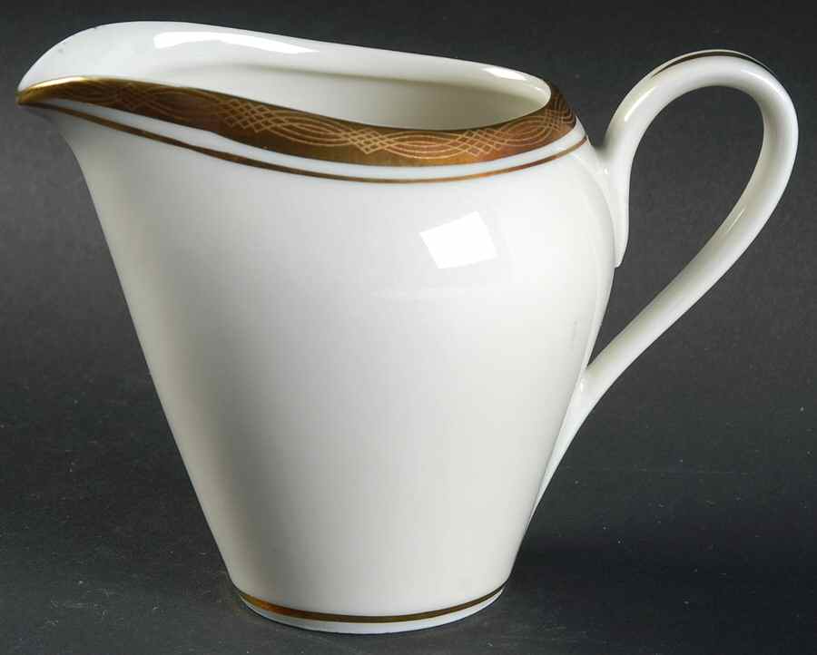ESC254 Creamer by Eschenbach-1