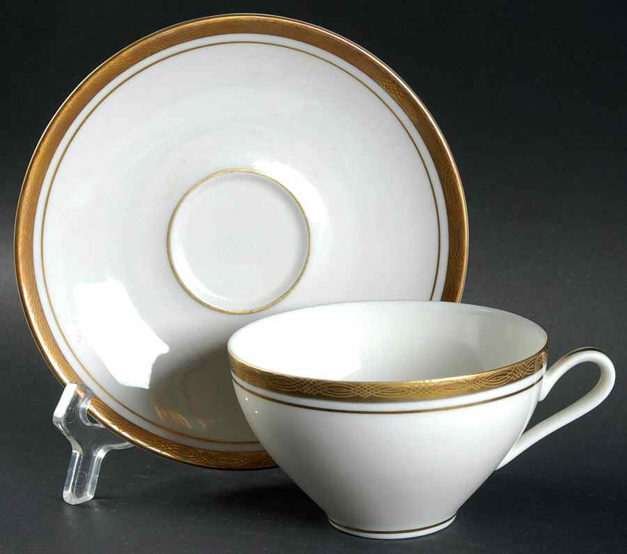 ESC254 Flat Cup & Saucer Set by Eschenbach-1