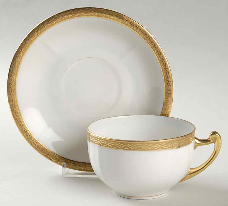 EPI390 Flat Cup & Saucer Set by Epiag-1