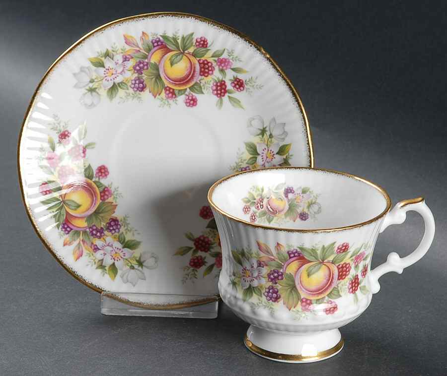 ELZ49 Footed Cup & Saucer Set by Elizabethan-1