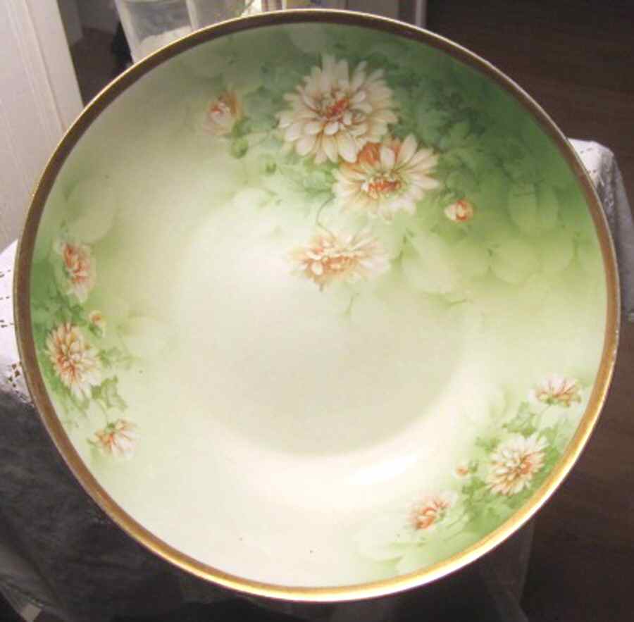 9279 10" Round Vegetable Bowl by Ernst Wahliss-1