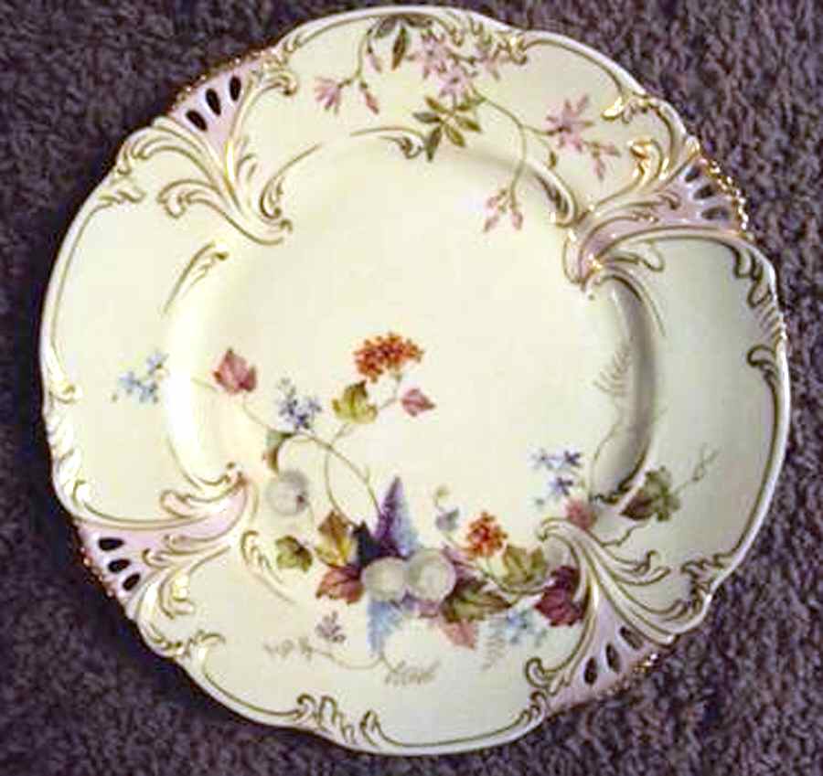 9417 Dinner Plate by Edwin J D Bodley (EJDB)-1
