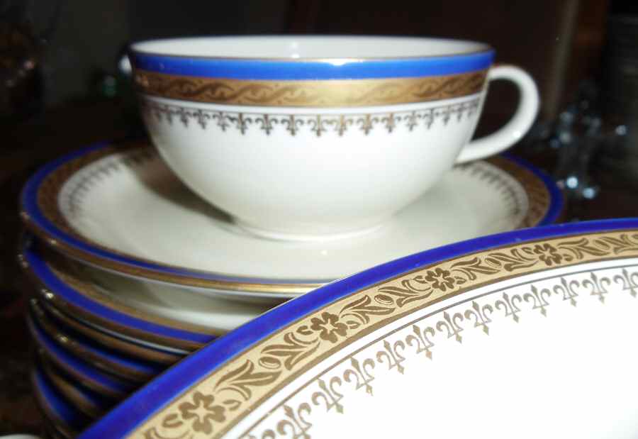 A257 Flat Cup & Saucer Set by Eschenbach-1