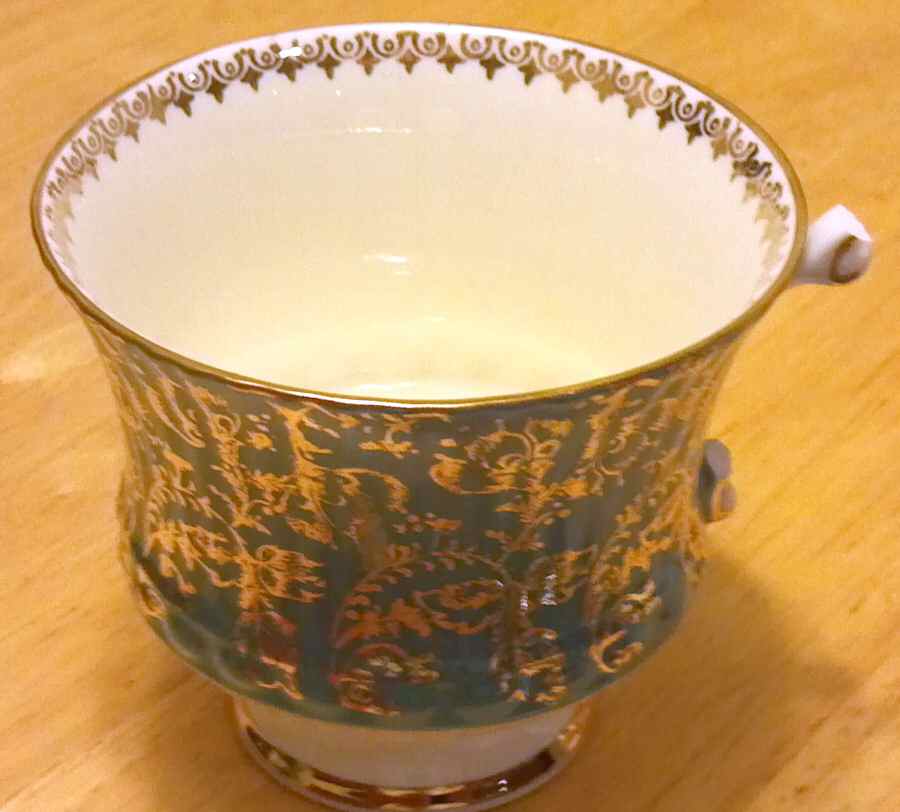 5243 Footed Cup by Elizabethan-1