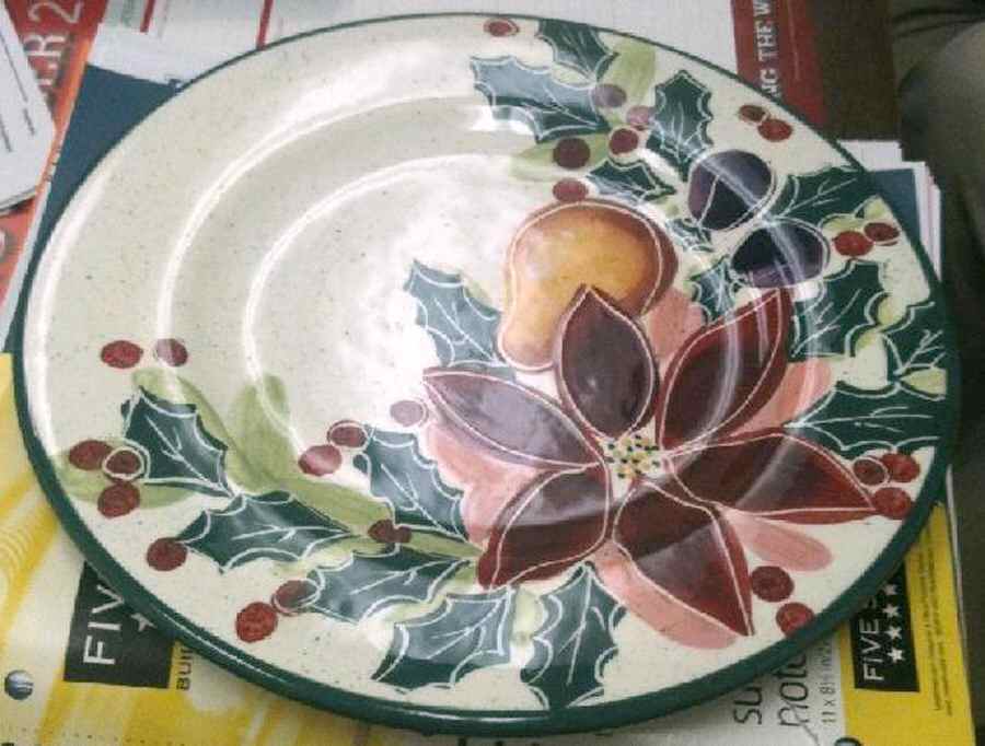 ENE26 Dinner Plate by Enesco-1