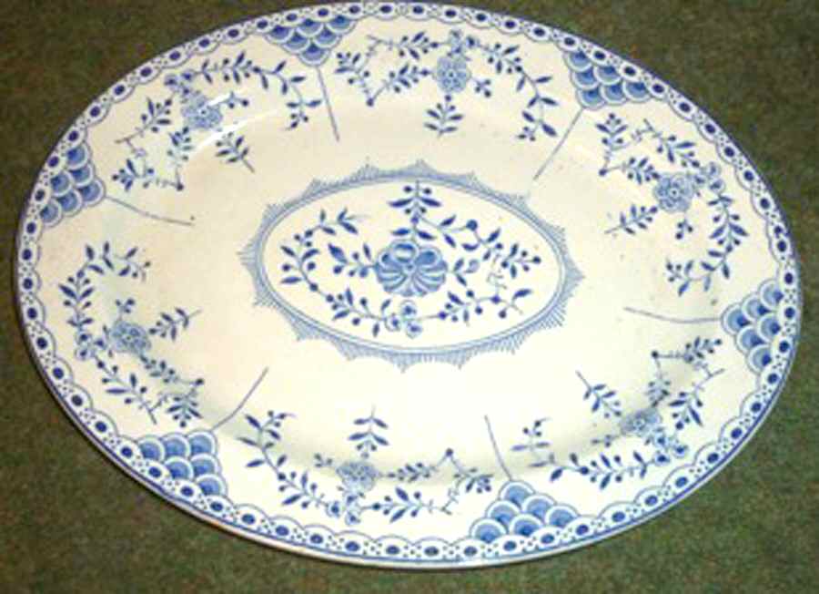 Saxon Dinner Plate by England-1