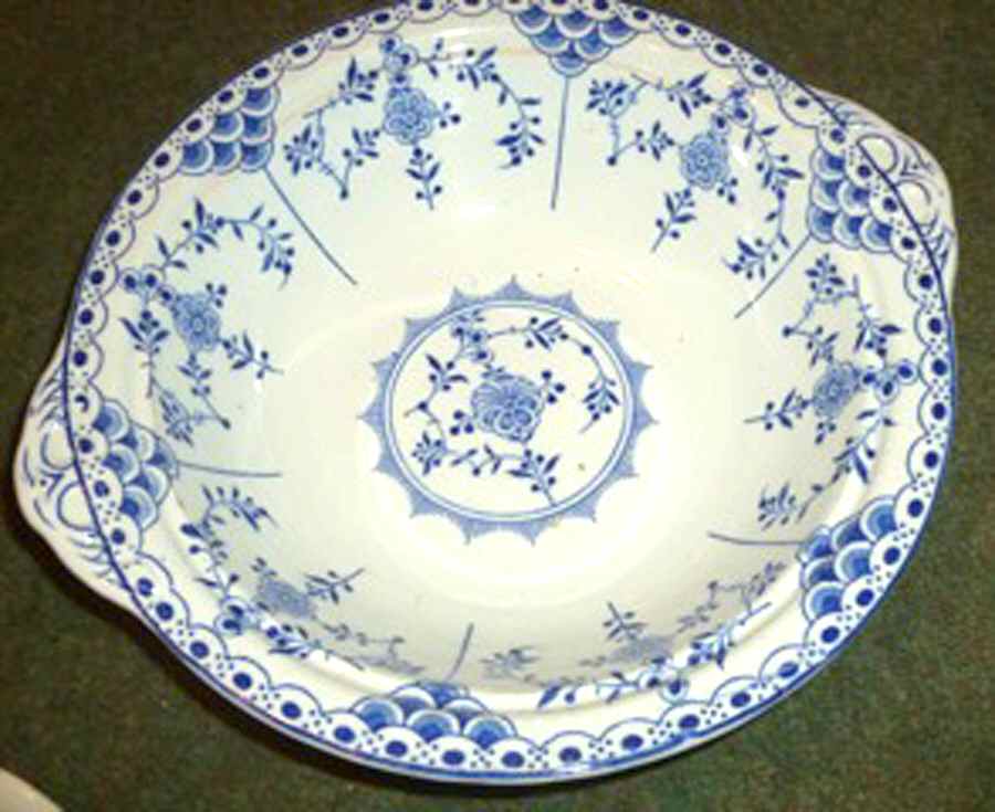 Saxon Lugged Cereal Bowl by England-1