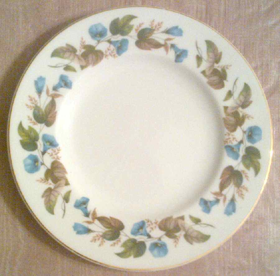 SUT91 Dinner Plate by Sutherland-1