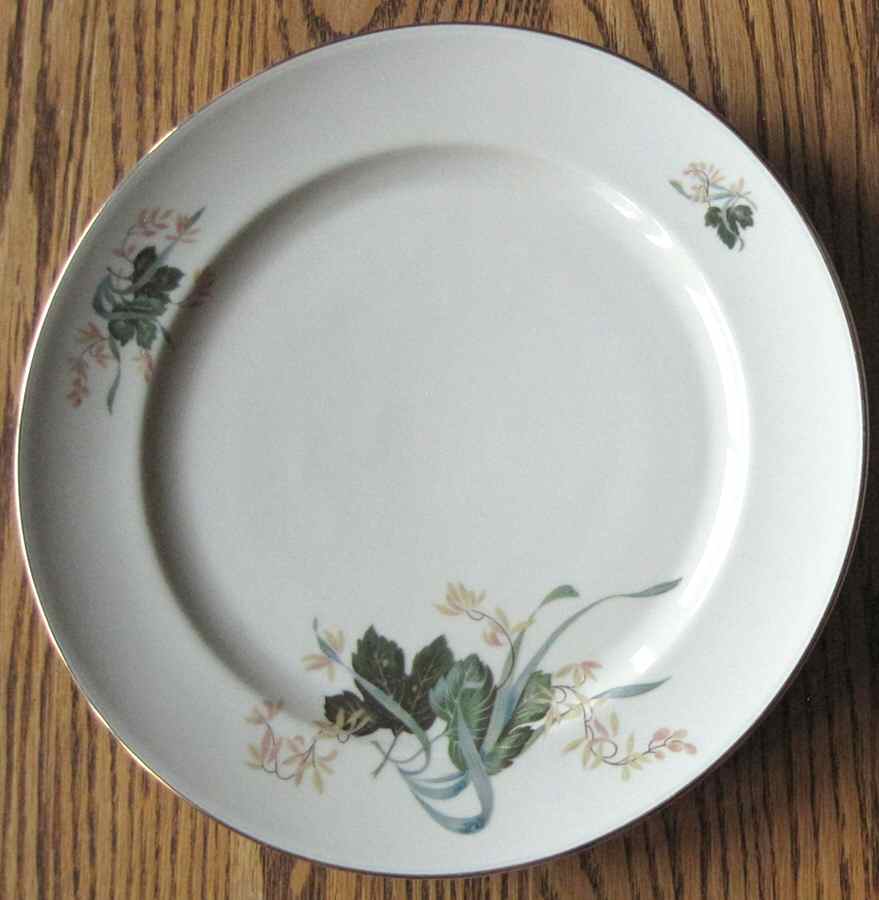 15902 Dinner Plate by Edelstein-1
