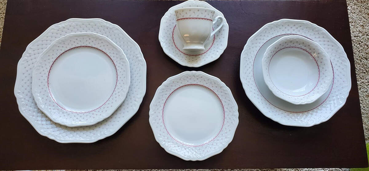 ESC271 Dinner Plate by Eschenbach-1