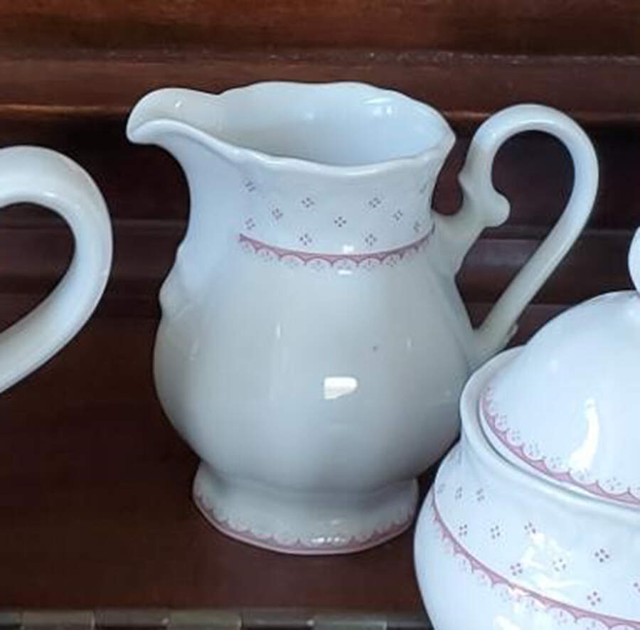 ESC271 Creamer by Eschenbach-1