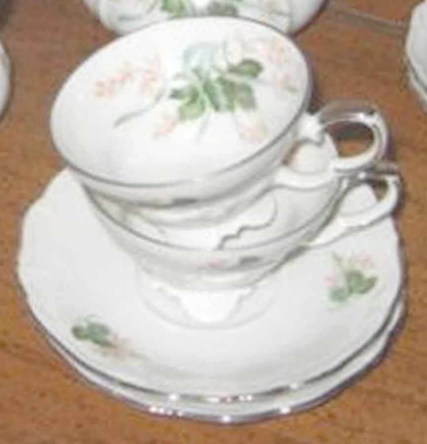 EDE55 Footed Cup & Saucer Set by Edelstein-1