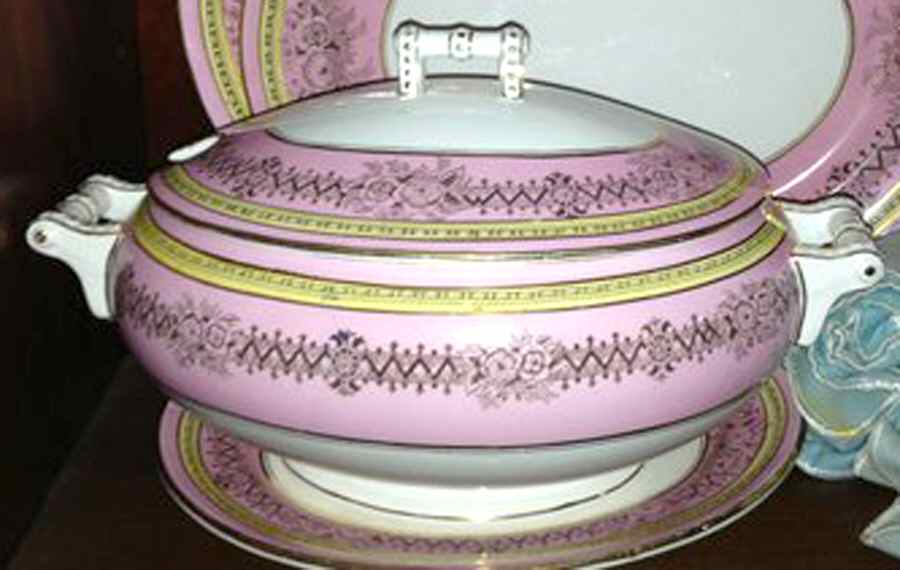 Regent Tureen &  Lid by British Anchor-1