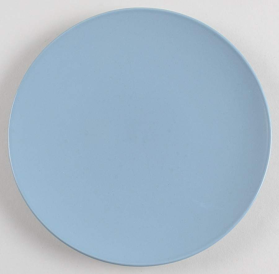 Meteor Gray Salad Plate by Essence-1