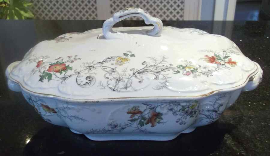 Paris Tureen &  Lid by Edge Malkin-1