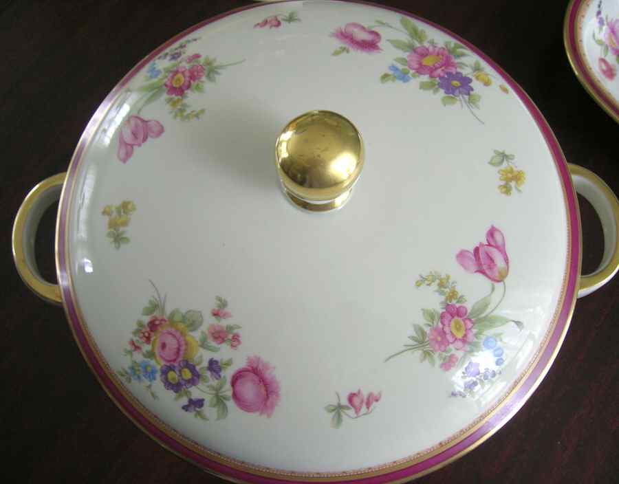 ESC280 Round Covered Vegetable by Eschenbach-1